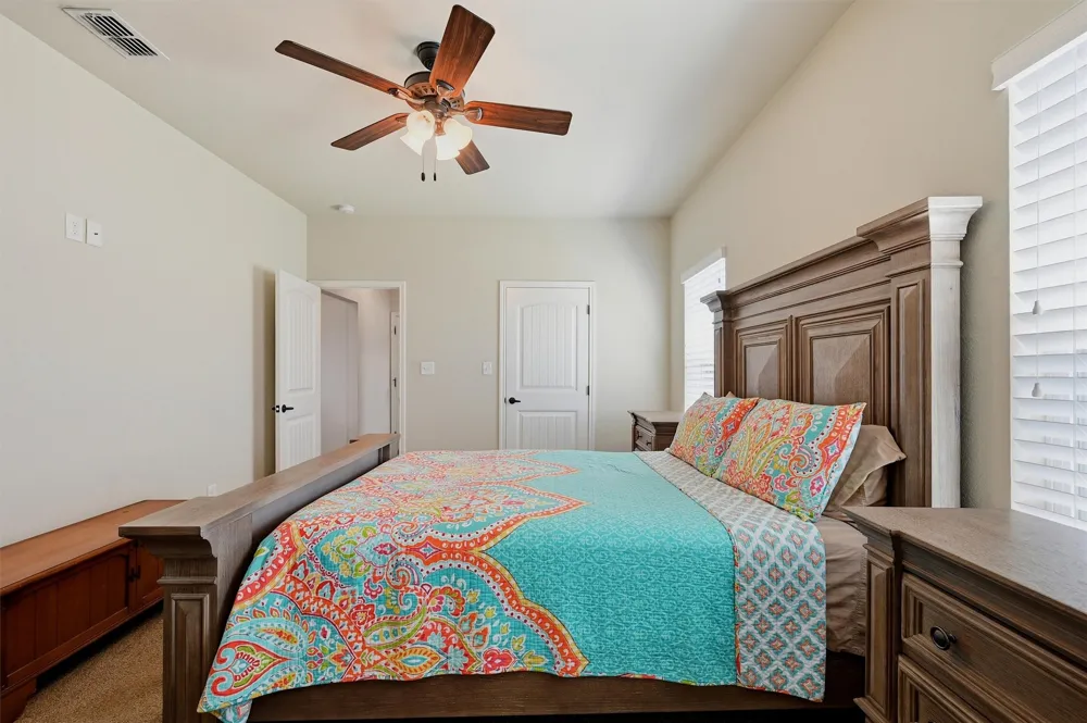 816 E Northside Drive Pilot Point, TX 76258