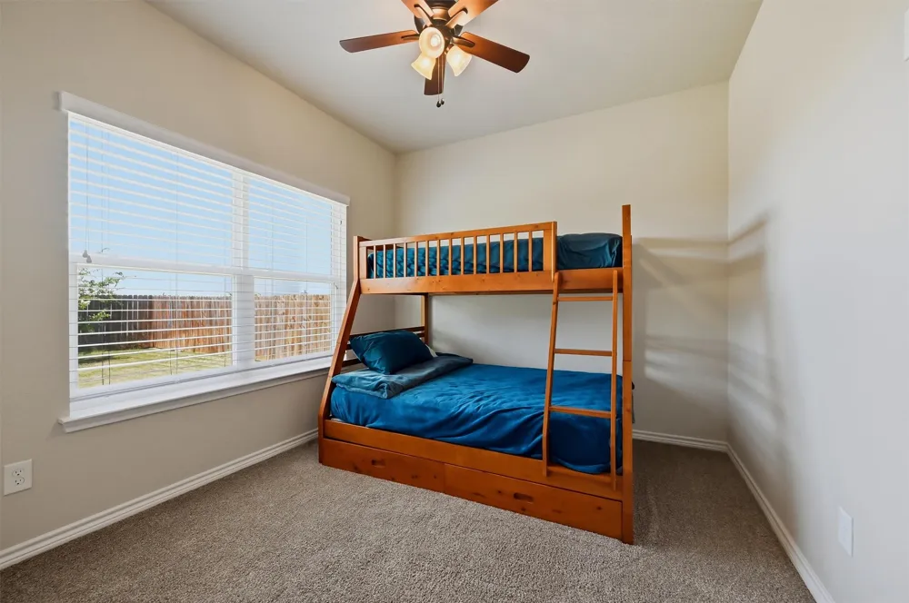 816 E Northside Drive Pilot Point, TX 76258
