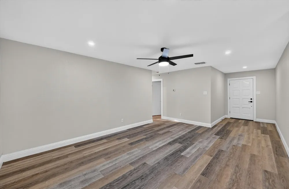 4325 Richard Street Forest Hill, TX 76119