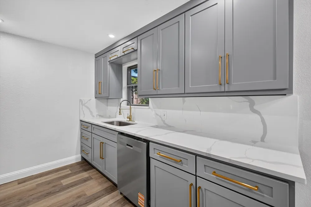 4325 Richard Street Forest Hill, TX 76119
