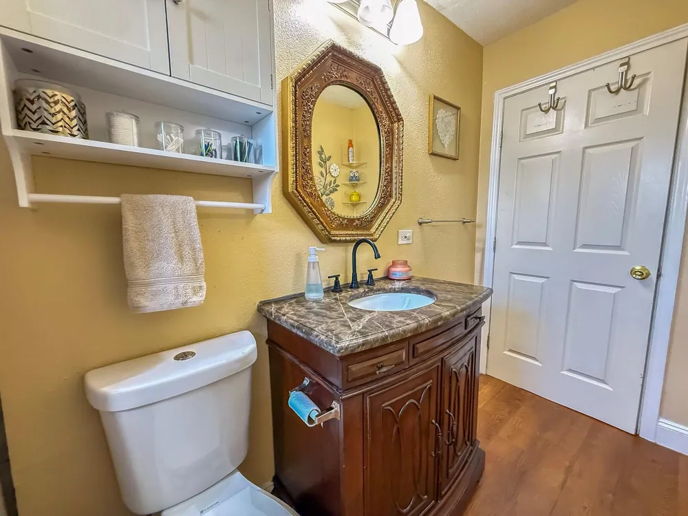 4718 Meadow Park Drive Houston, TX 77048