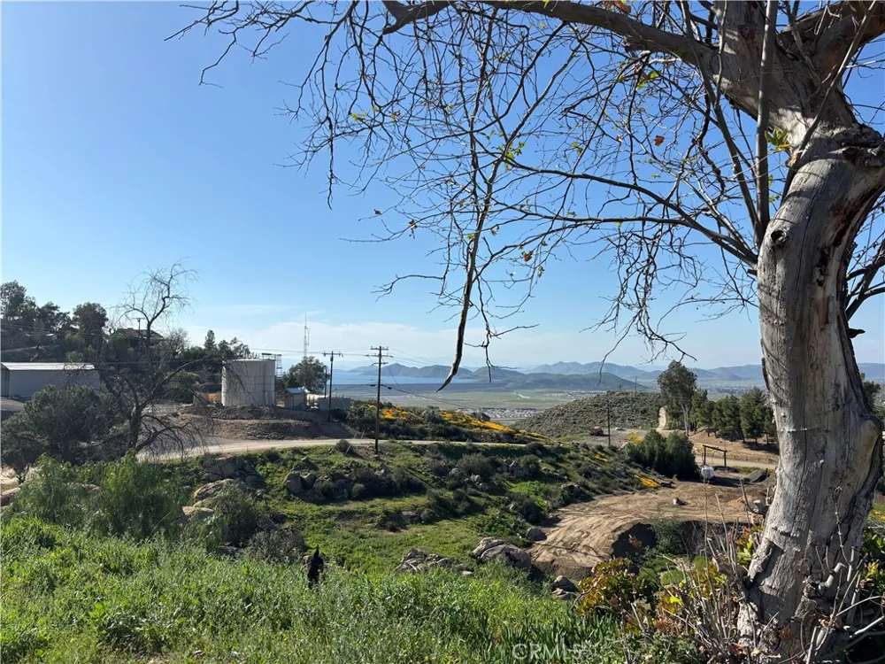 41300 Polly Butte Hemet, CA 92544