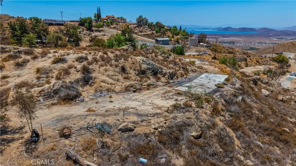 41300 Polly Butte Hemet, CA 92544