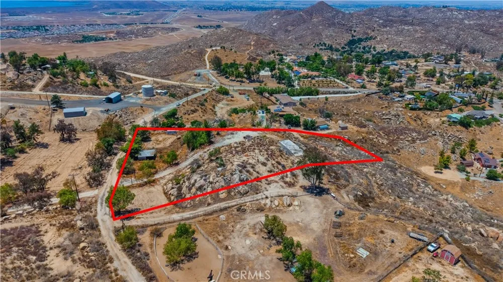 41300 Polly Butte Hemet, CA 92544