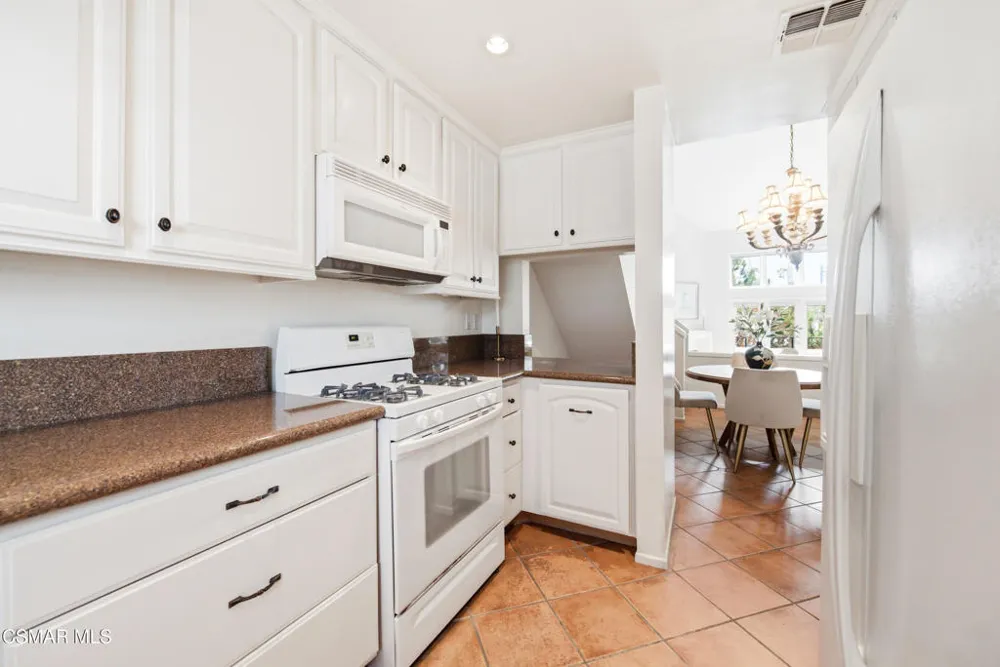 1133 9th Street #301 Santa Monica, CA 90403