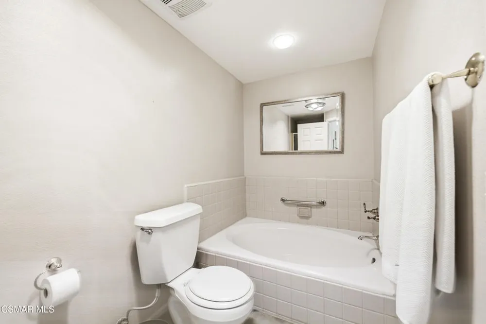 1133 9th Street #301 Santa Monica, CA 90403