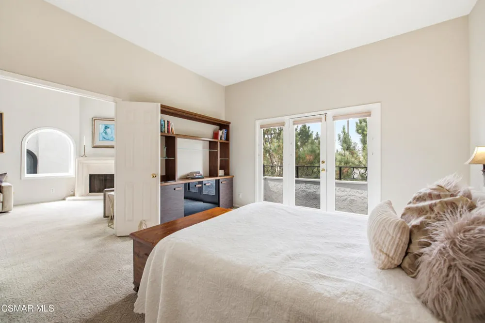 1133 9th Street #301 Santa Monica, CA 90403