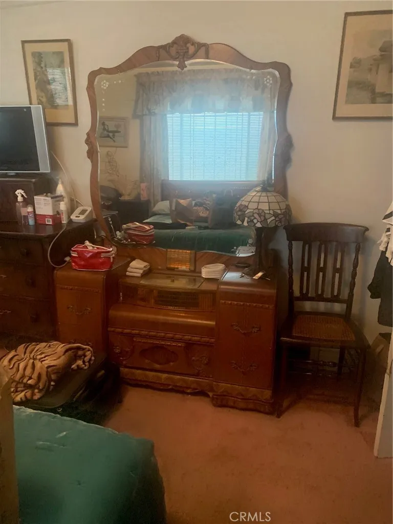 1567 La Salle San Francisco, CA 94124