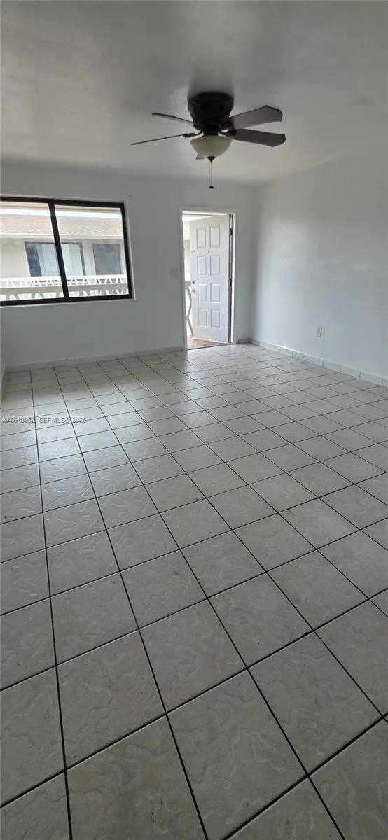 654 W 29th St #4 Hialeah, FL 33012