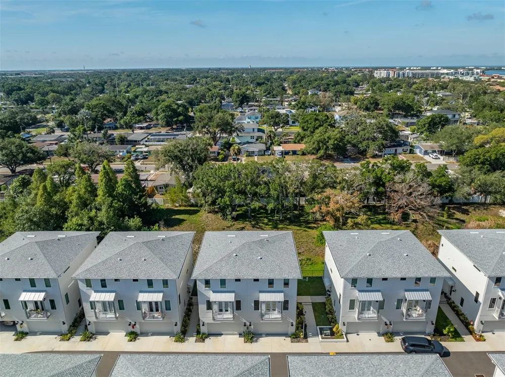 4722 LEGACY PARK DRIVE Tampa, FL 33611