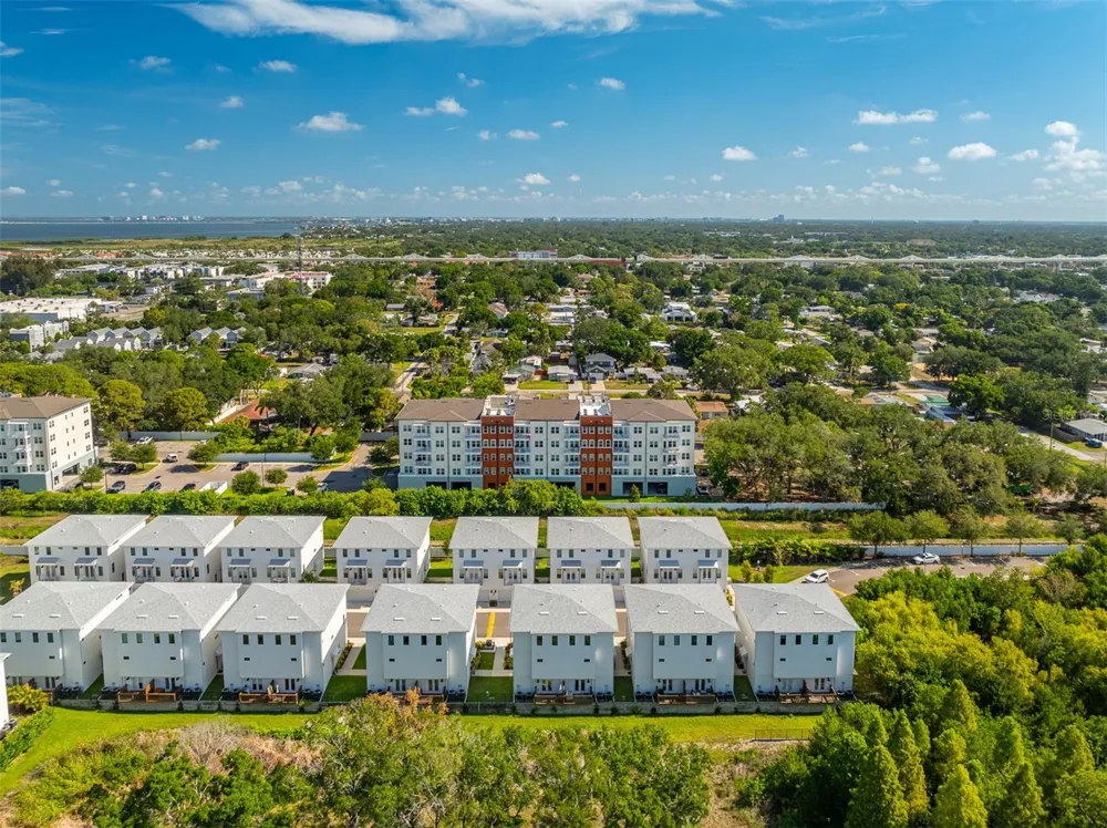 4722 LEGACY PARK DRIVE Tampa, FL 33611