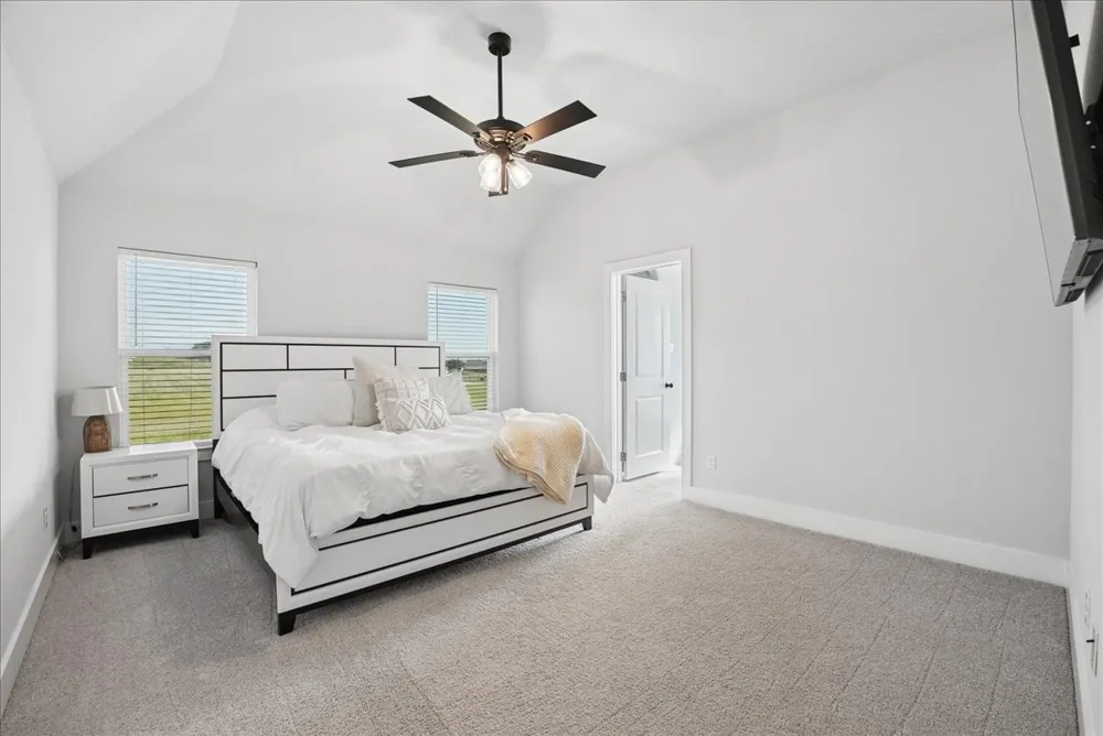 1005 Paradise Parkway Poolville, TX 76487