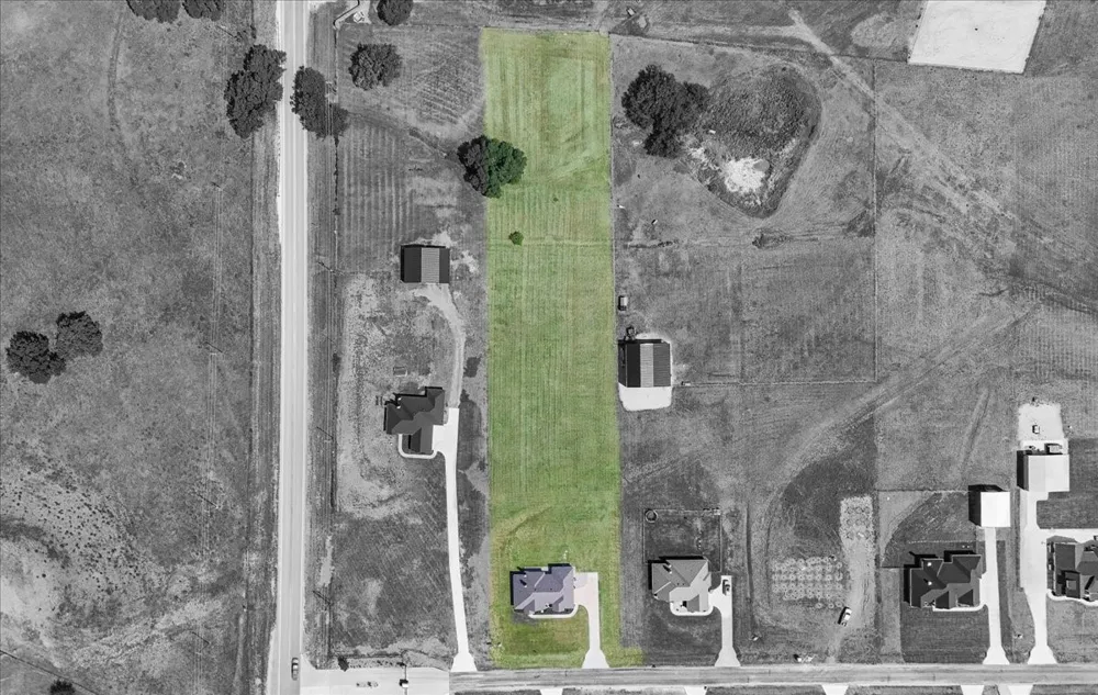 1005 Paradise Parkway Poolville, TX 76487