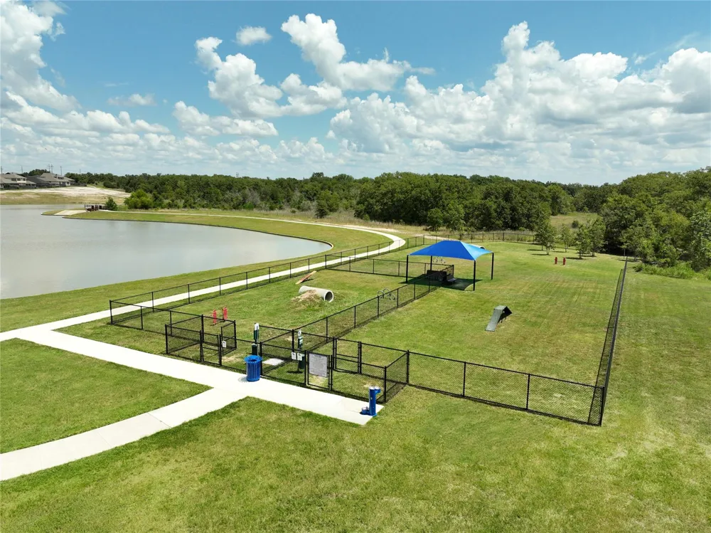 6209 Eldora Drive College Station, TX 77845