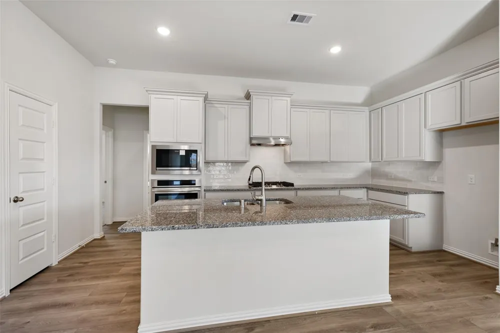 6209 Eldora Drive College Station, TX 77845