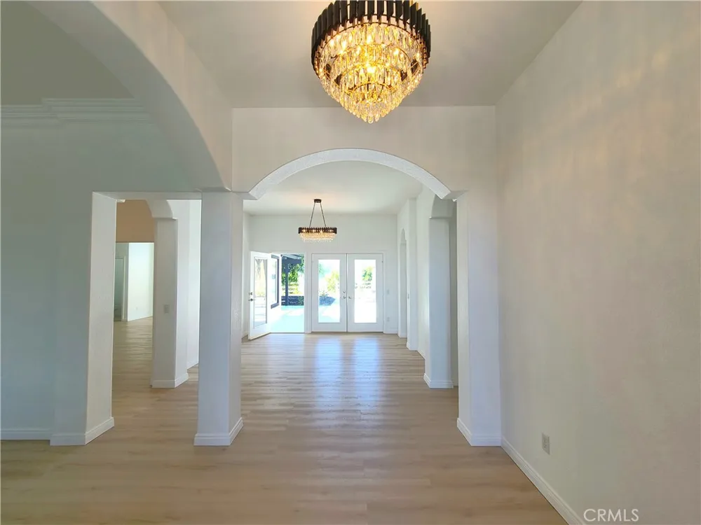 43605 Los Gatos Temecula, CA 92590