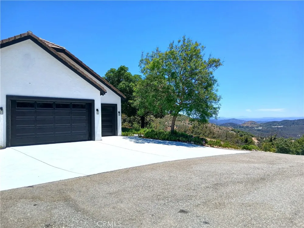 43605 Los Gatos Temecula, CA 92590