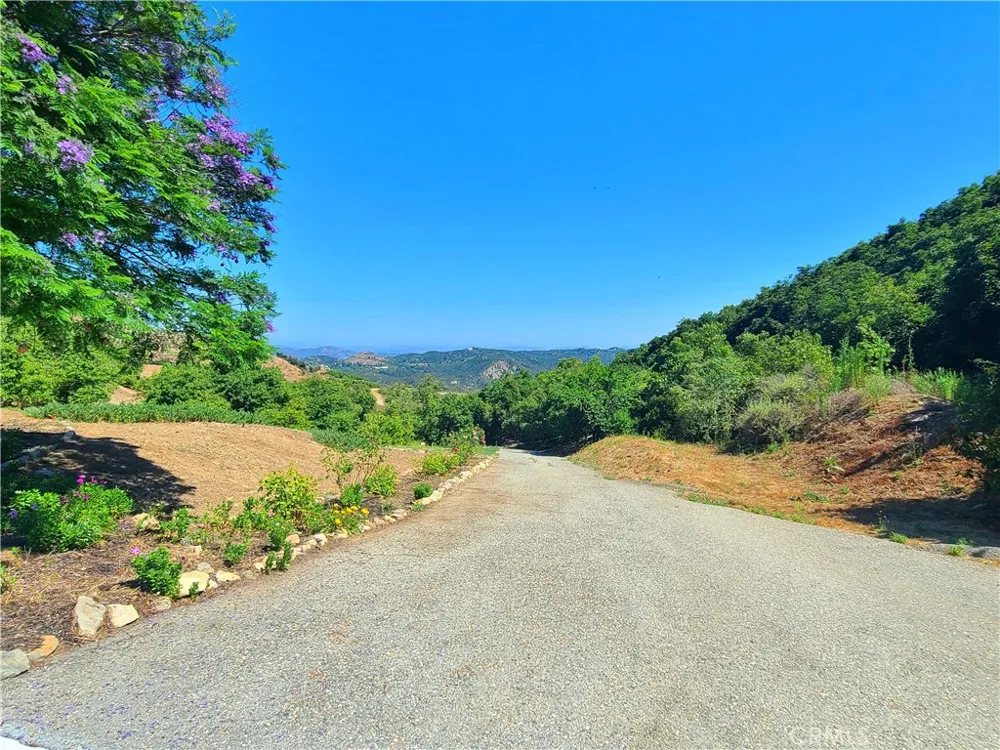 43605 Los Gatos Temecula, CA 92590
