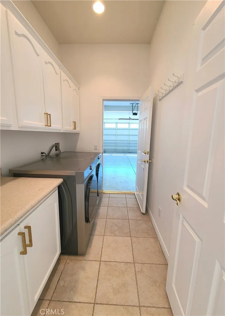 43605 Los Gatos Temecula, CA 92590