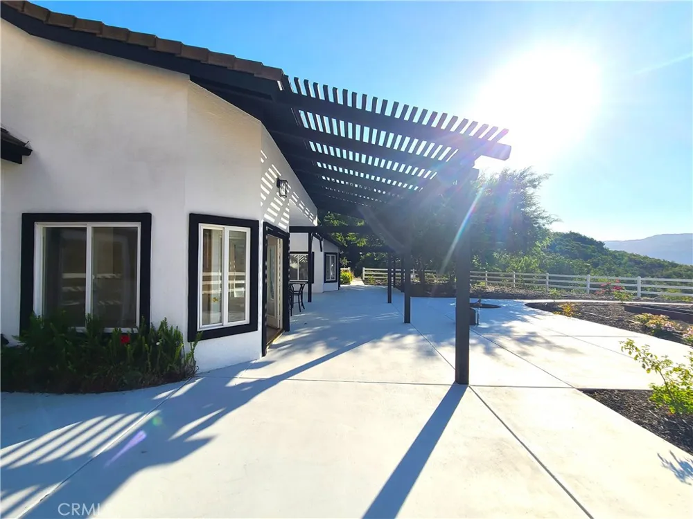 43605 Los Gatos Temecula, CA 92590