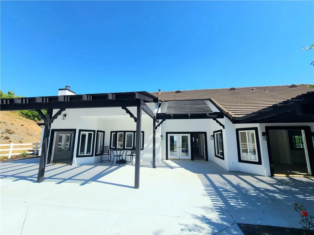 43605 Los Gatos Temecula, CA 92590