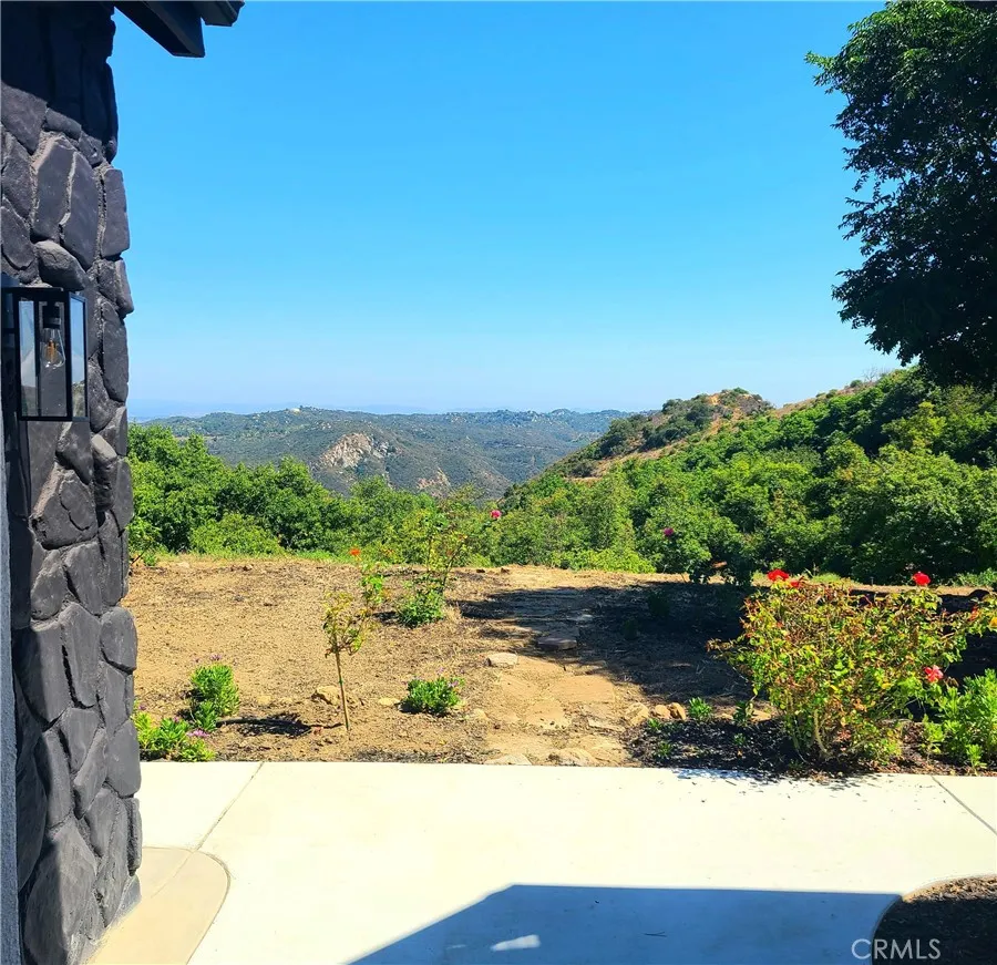 43605 Los Gatos Temecula, CA 92590