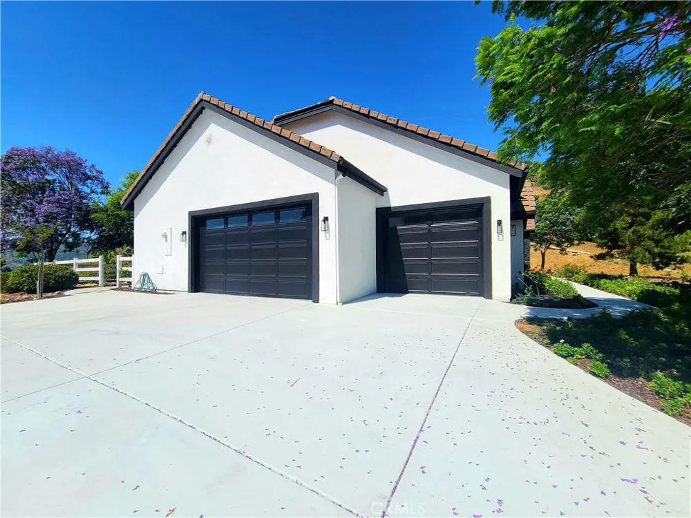 43605 Los Gatos Temecula, CA 92590