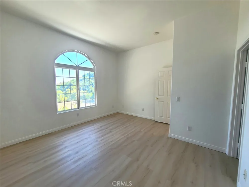 43605 Los Gatos Temecula, CA 92590