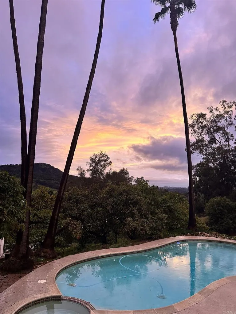 3830 Lake Garden Drive Fallbrook, CA 92028