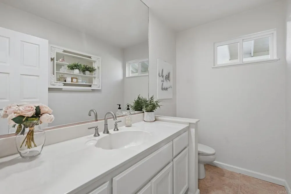 3830 Lake Garden Drive Fallbrook, CA 92028