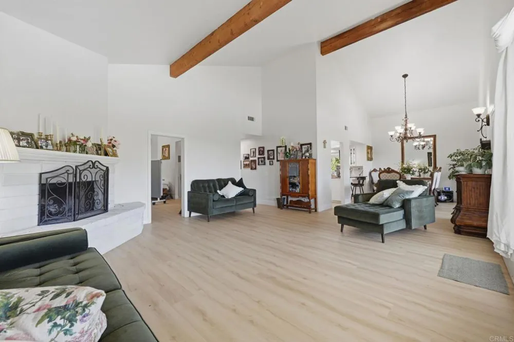 3830 Lake Garden Drive Fallbrook, CA 92028