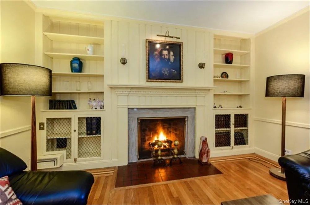 1264 Rhinelander Avenue Bronx, NY 10461