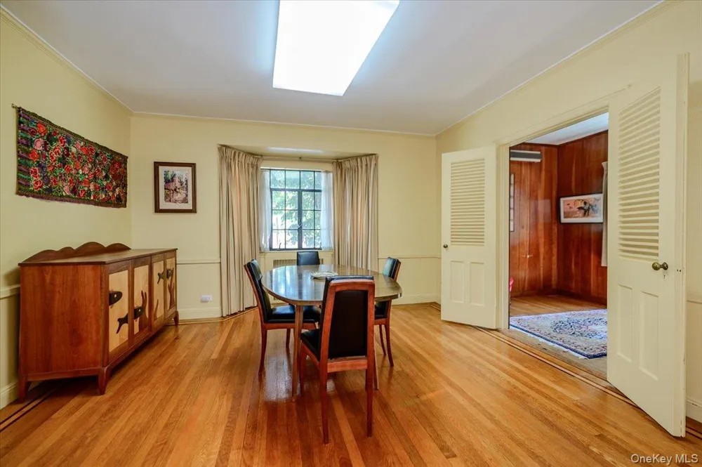 1264 Rhinelander Avenue Bronx, NY 10461