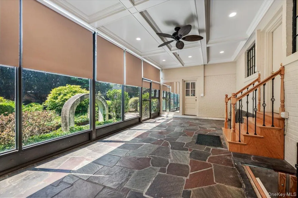 1264 Rhinelander Avenue Bronx, NY 10461