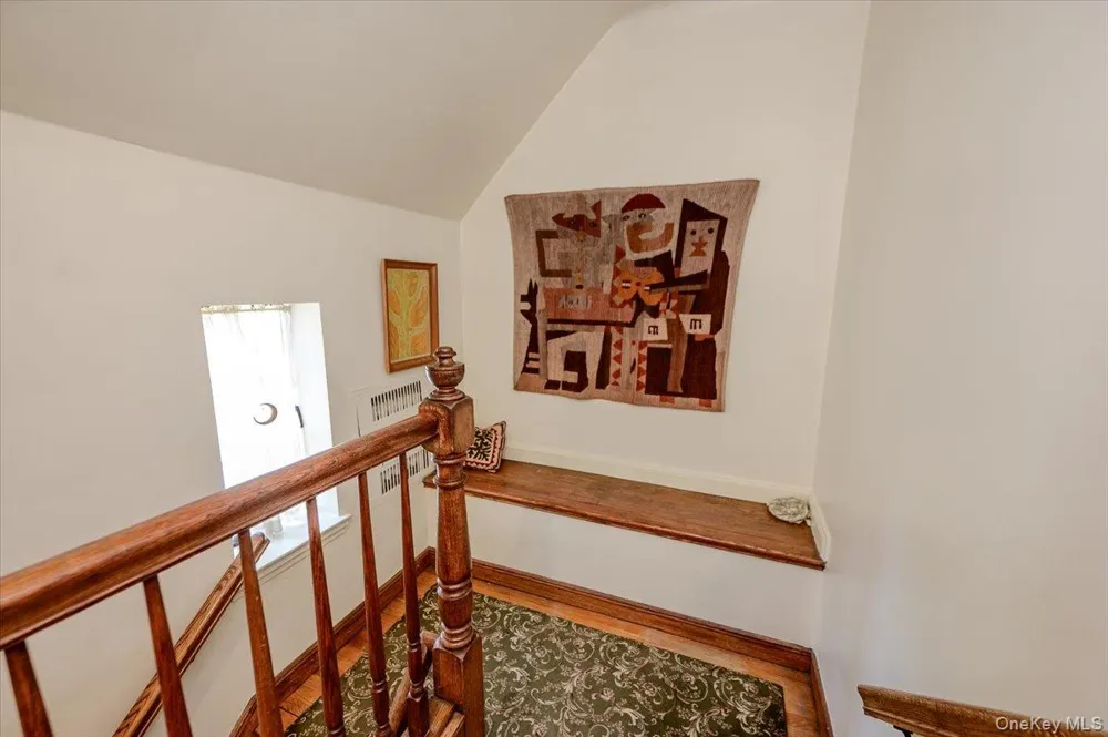 1264 Rhinelander Avenue Bronx, NY 10461