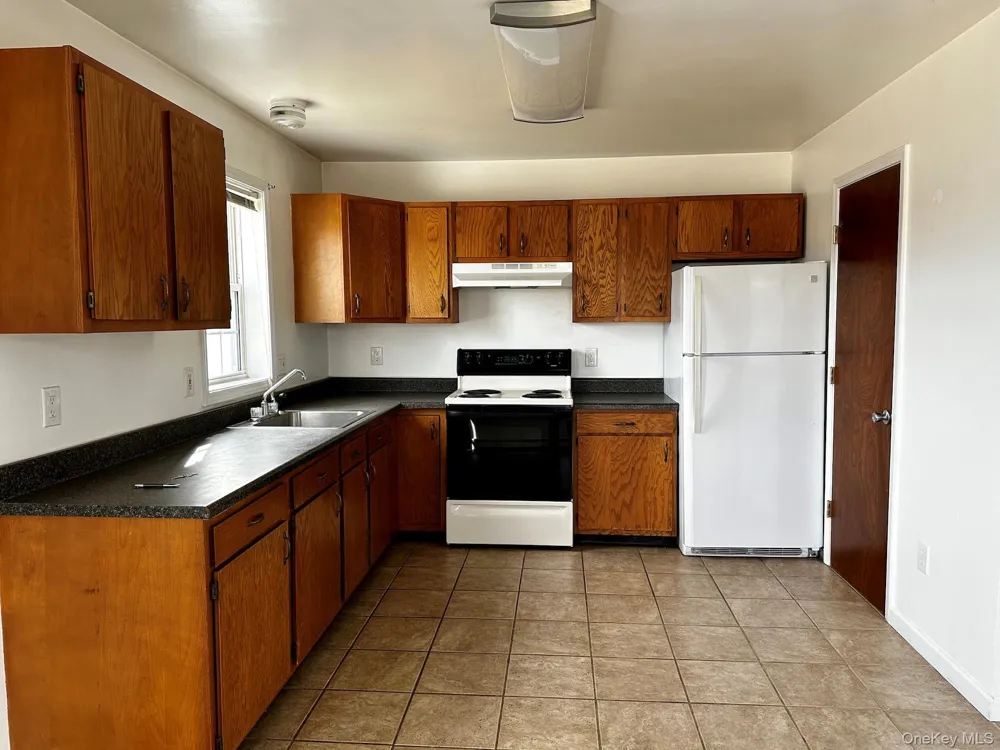 376 Route 32 S #1 New Paltz, NY 12561