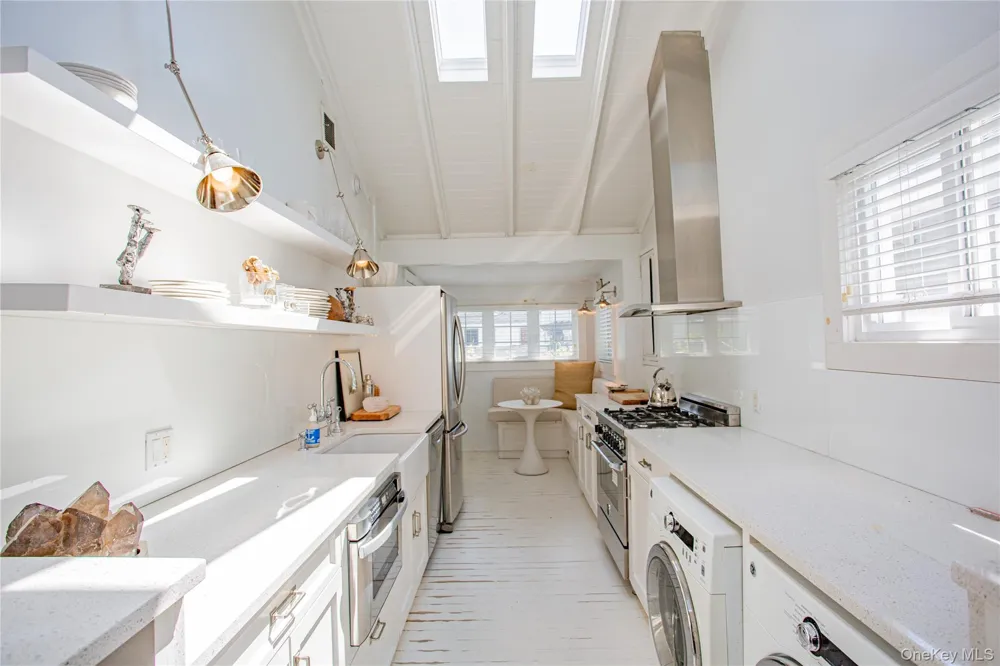 16 June Walk Long Beach, NY 11561
