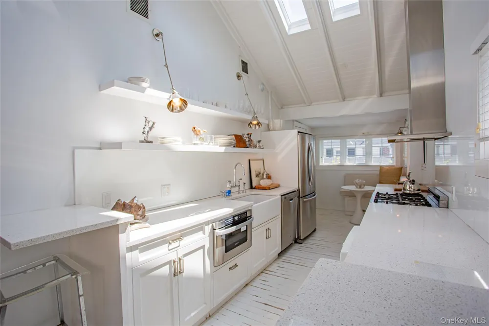 16 June Walk Long Beach, NY 11561
