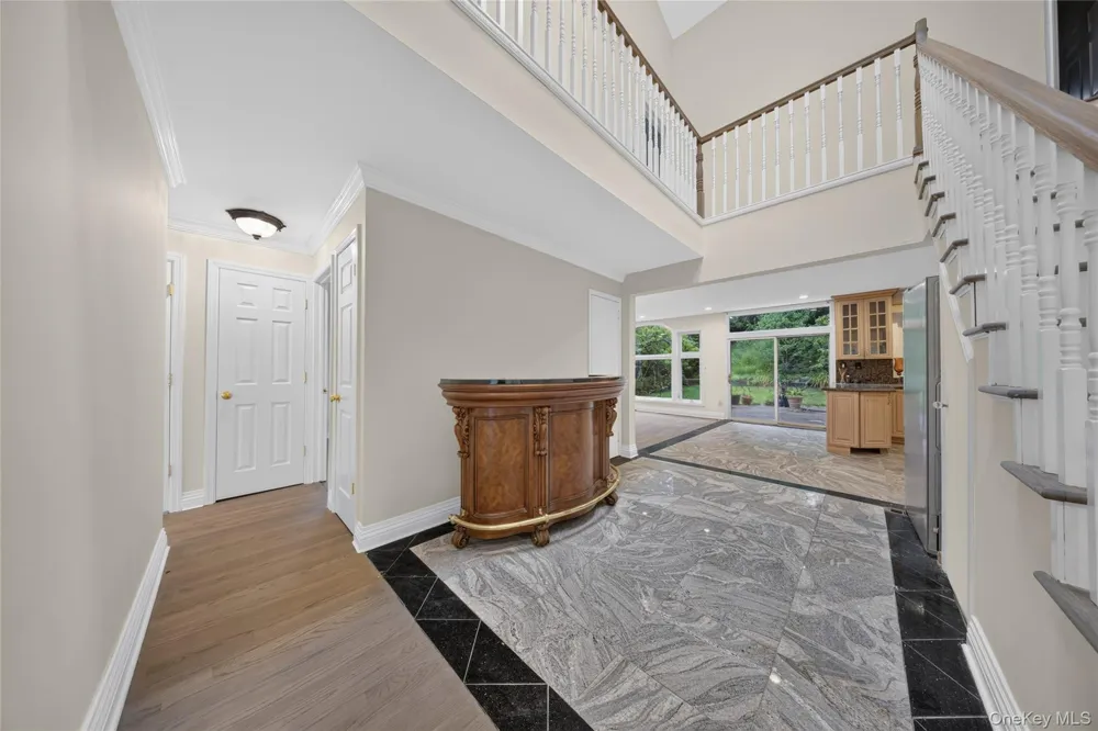71-57 Douglaston Parkway Little Neck, NY 11362