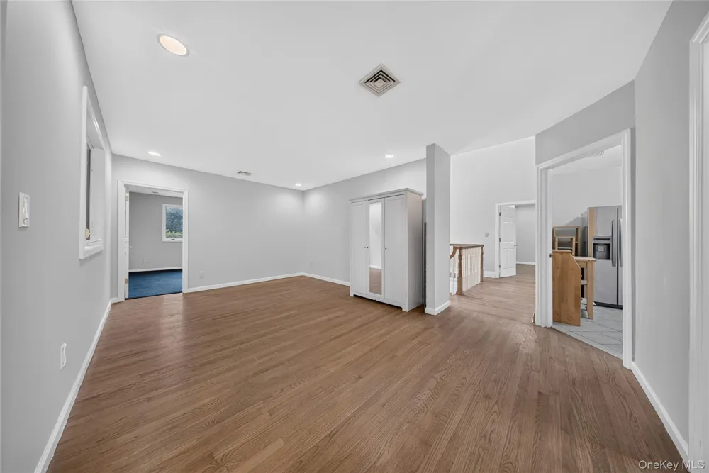 71-57 Douglaston Parkway Little Neck, NY 11362