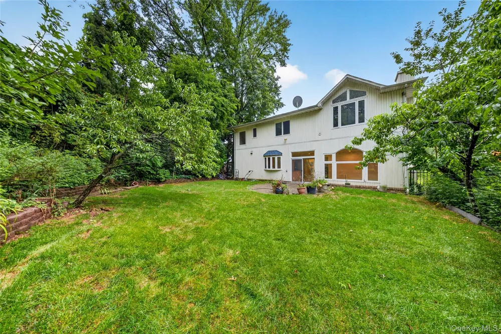 71-57 Douglaston Parkway Little Neck, NY 11362