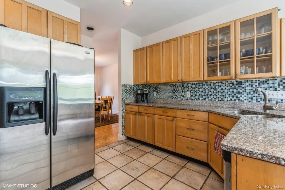 37 Old Post Lane Mamaroneck, NY 10543