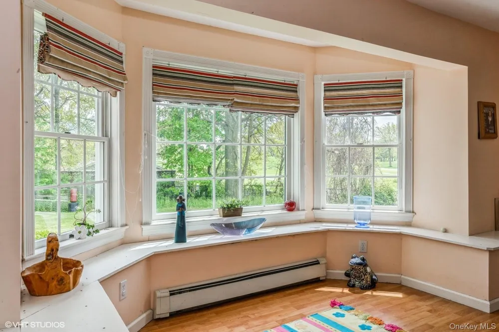 37 Old Post Lane Mamaroneck, NY 10543
