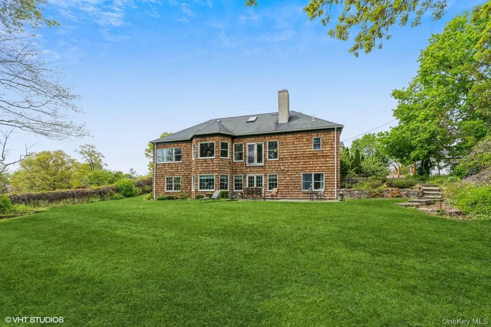 37 Old Post Lane Mamaroneck, NY 10543