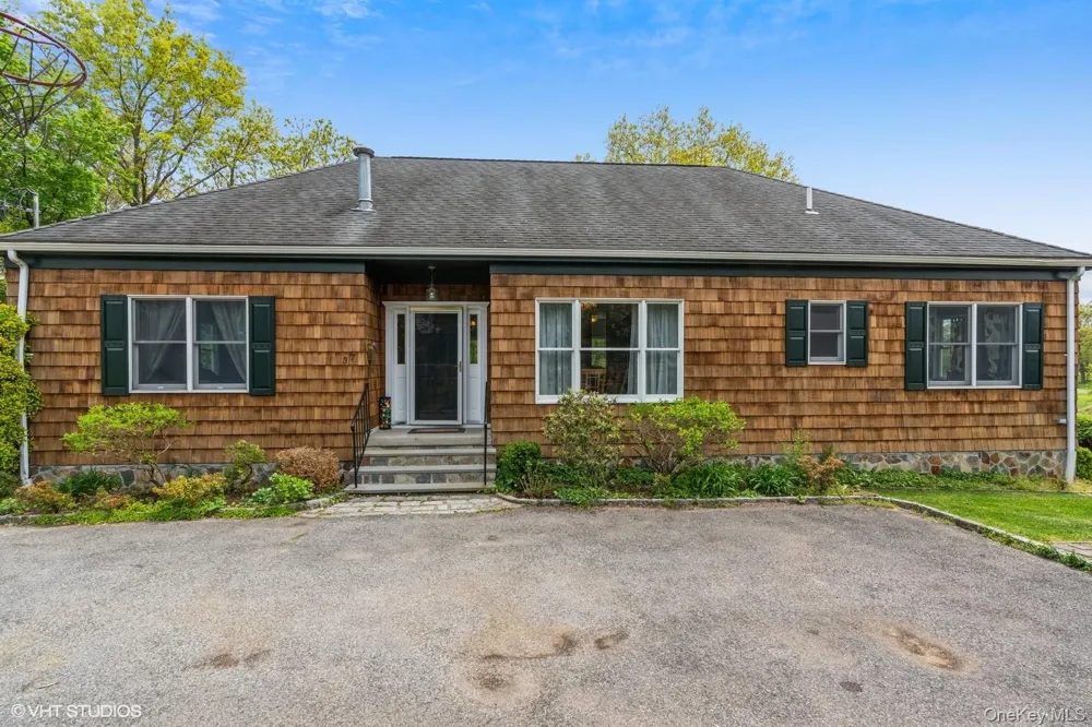 37 Old Post Lane #A Mamaroneck, NY 10543