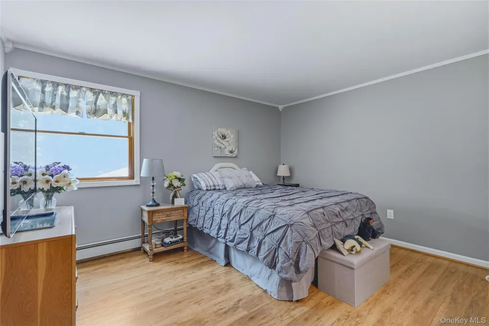 43 Nathan Hale Drive Stormville, NY 12582