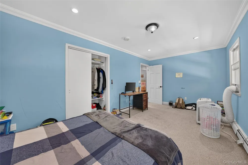 208 Newburgh Avenue Medford, NY 11763