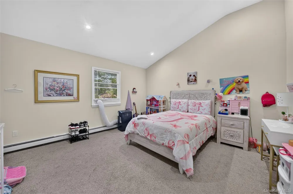 208 Newburgh Avenue Medford, NY 11763