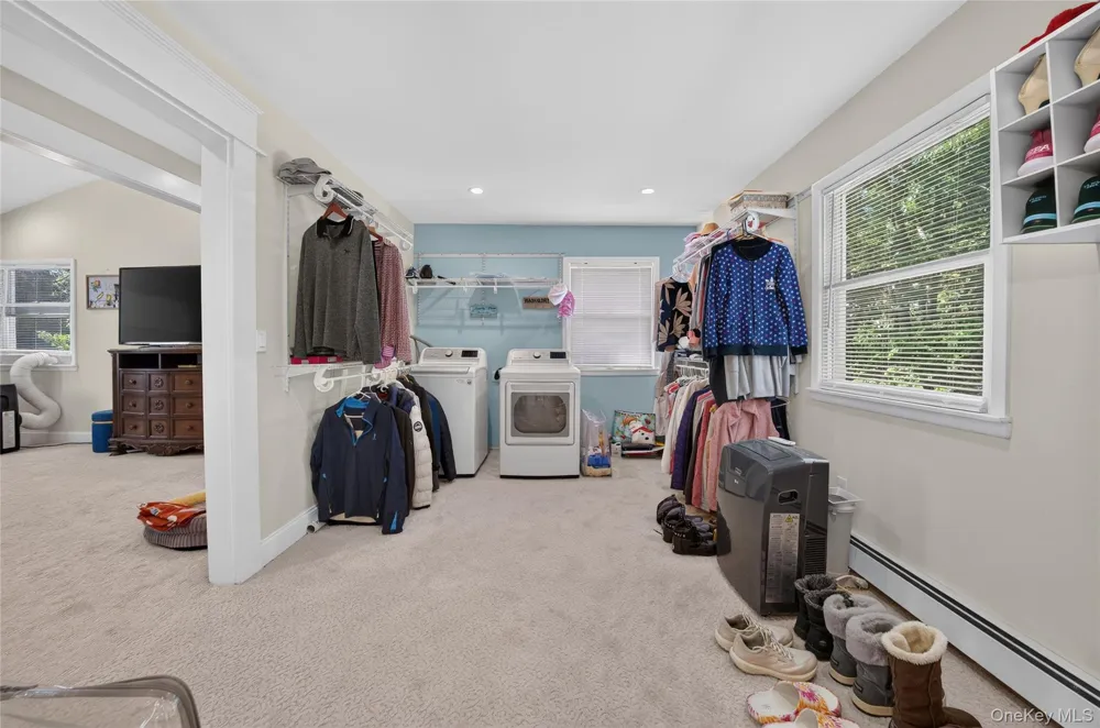 208 Newburgh Avenue Medford, NY 11763
