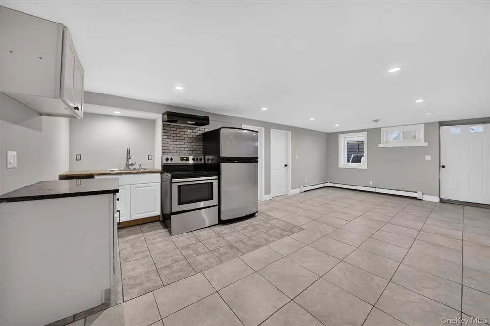 208 Newburgh Avenue Medford, NY 11763